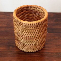 Woven storage box