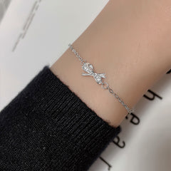 Cold Light Luxury Personalized Girlfriends Diamond Bow Bracelet