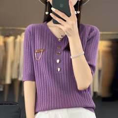 Women's Fashionable V-neck Solid Color Single-breasted Sweater Top