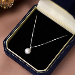 Women's Pearl Necklace Simple Grace Personality Necklace