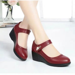 High Quality Soft Bottom Leather Shoes Non-slip Wedge Middle-aged And Elderly Pumps